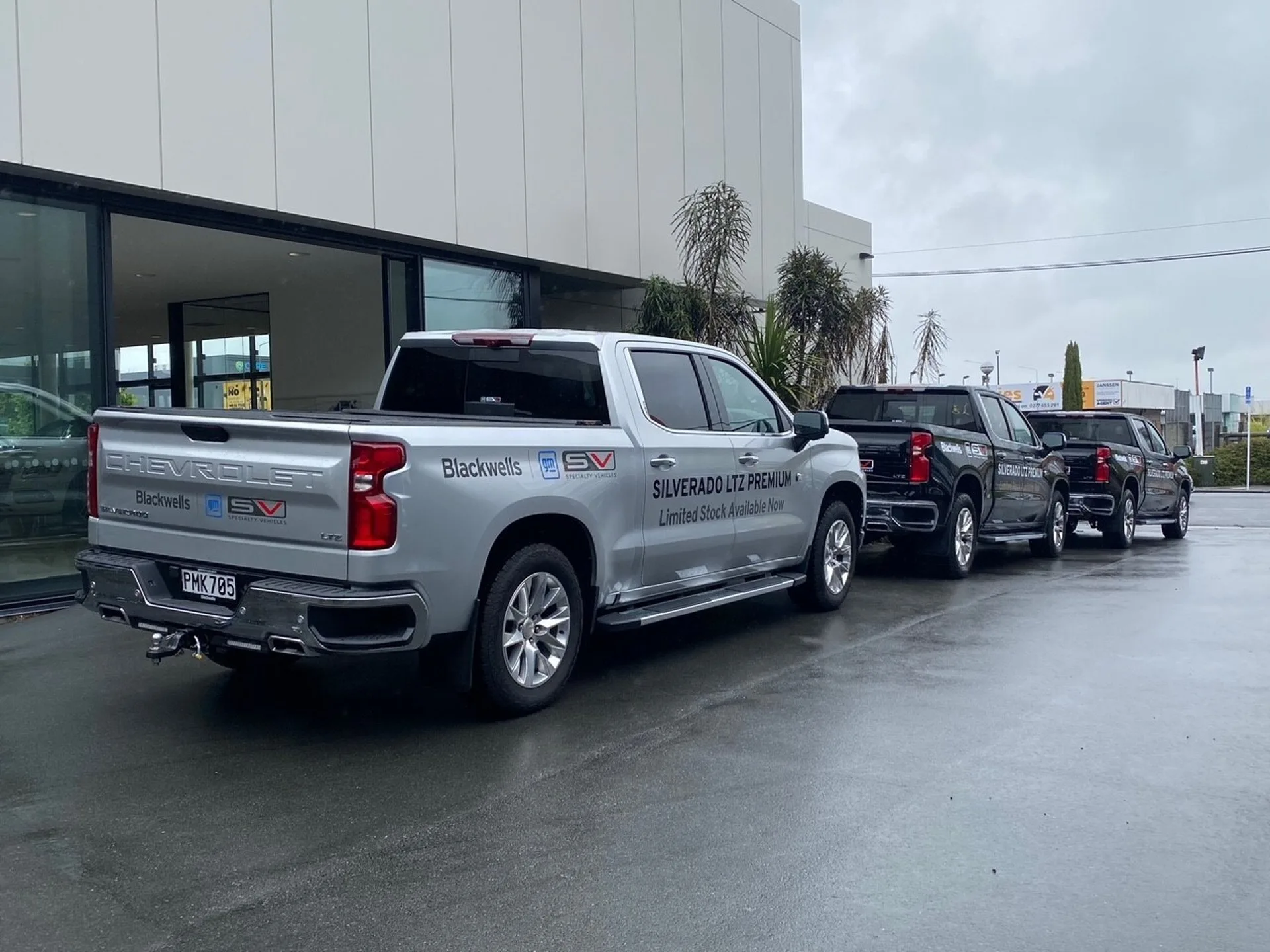 Blackwells — Fleet signage