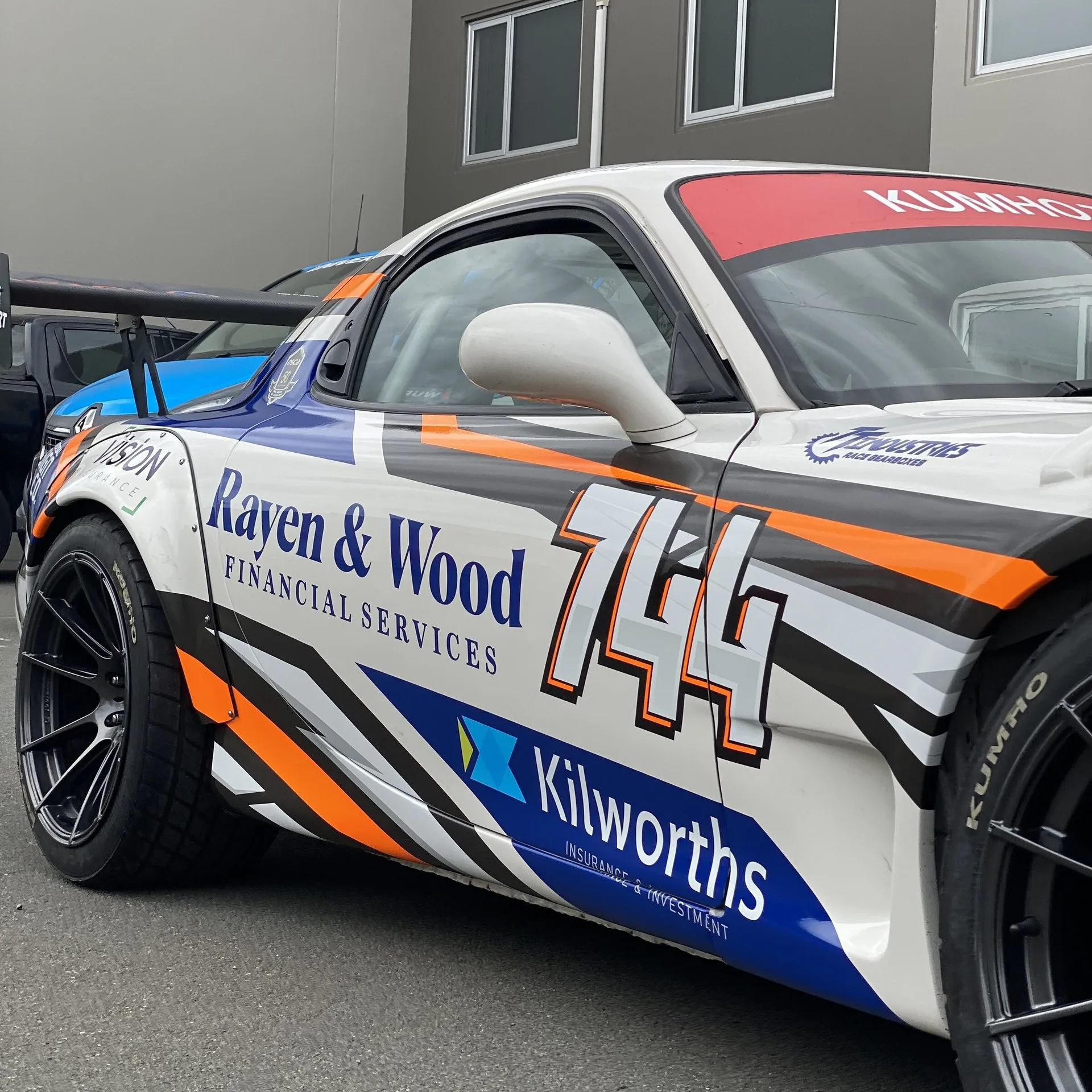 Rayen & Wood — Race car wrap