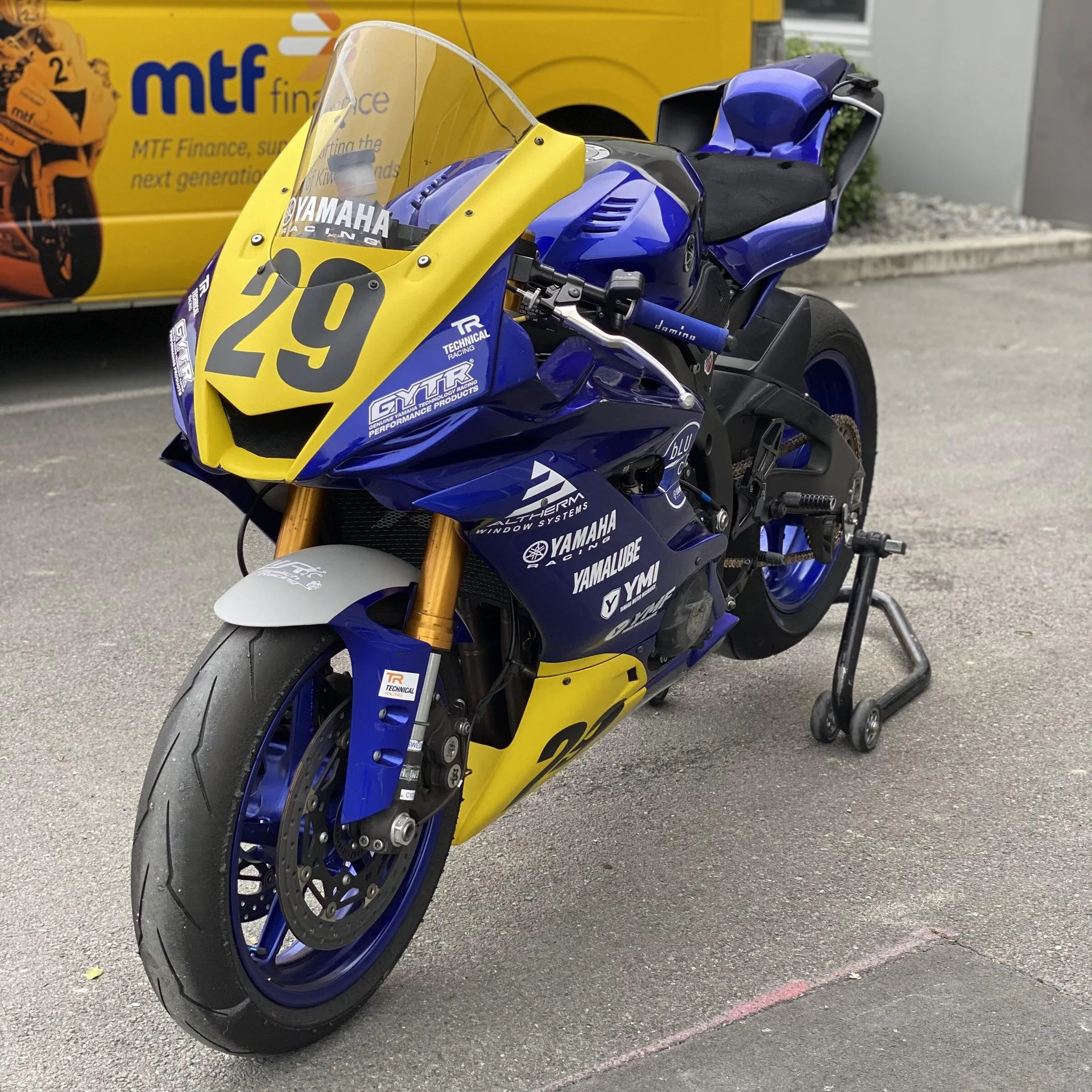 Yamaha — Race bike graphics